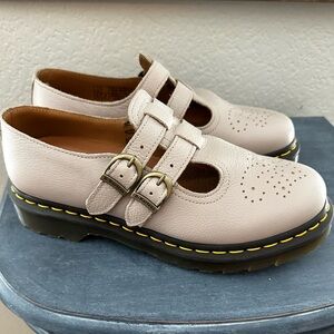 Doc Martens Mary Jane’s size 9 so cute!